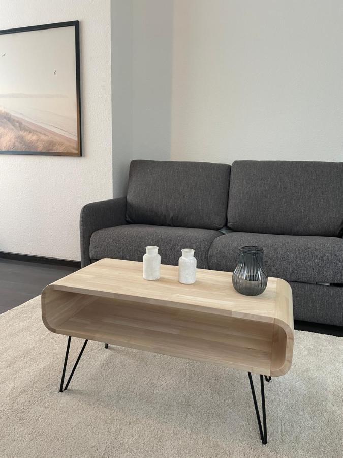 Airport Apartment Fuer 4 - Smart Tv - Kueche - Echarger Hamburg Exterior photo